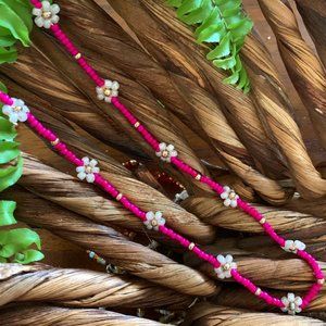 Boho Happy Daisy Necklace - Fuschia Pink+White